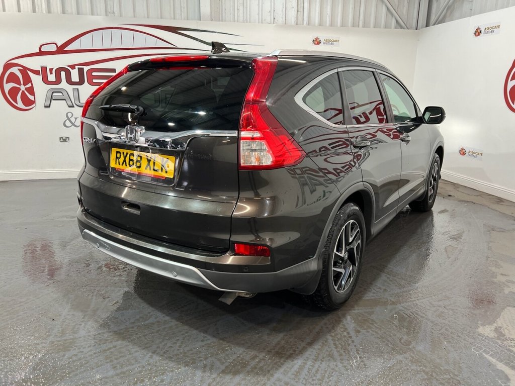 Used Honda CR-V 2018 for sale - 76604553: Photo 10