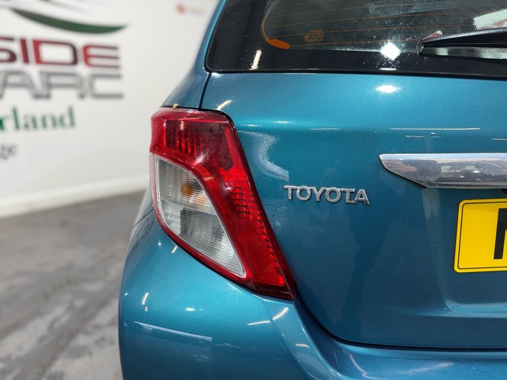 Used Toyota Yaris 2012 for sale - 76591122: Photo 35