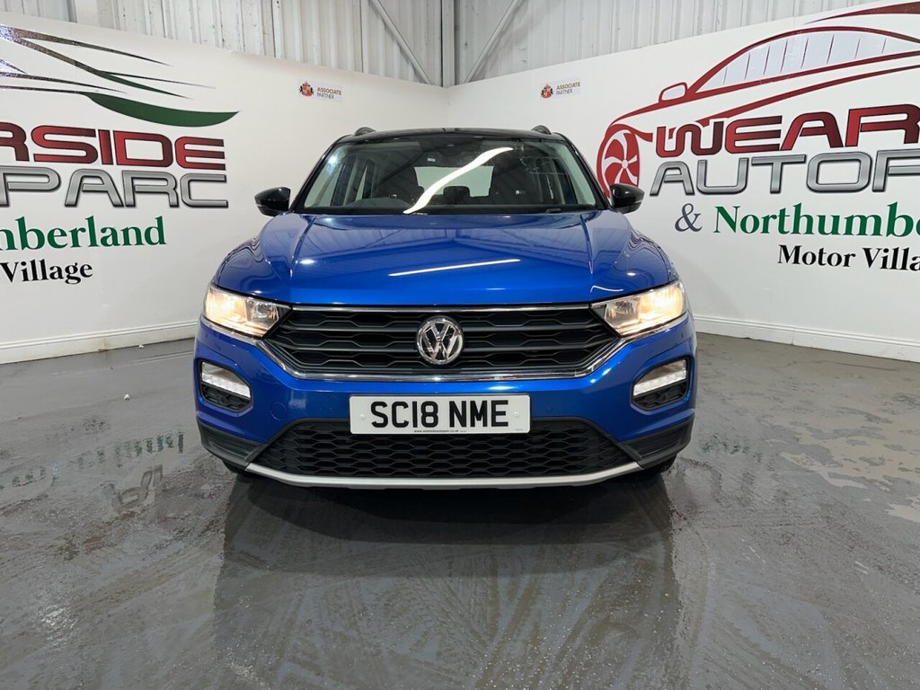 Used Volkswagen T-Roc 2018 for sale - 76454607: Photo 2