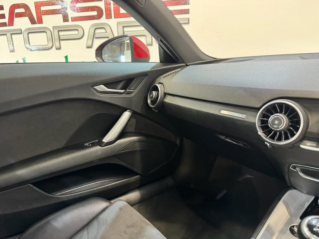 Used Audi TT 2015 for sale - 76985868: Photo 15