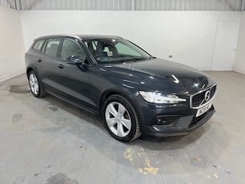 Used Volvo V60 2019 for sale - 79790792: Photo