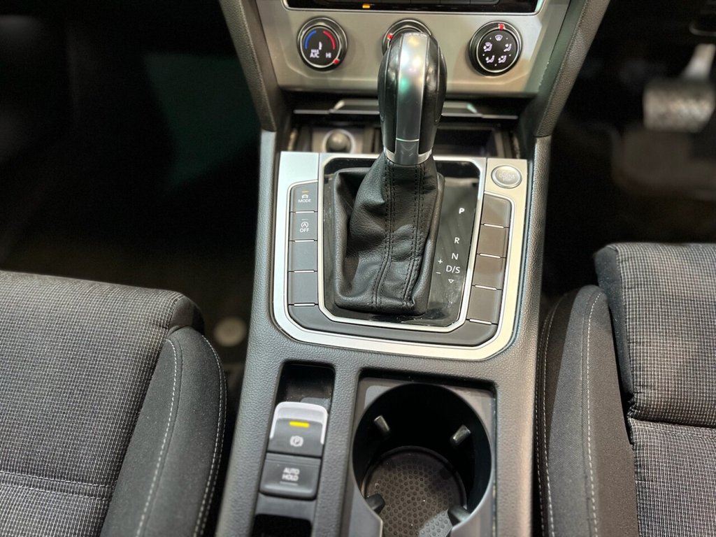 Used Volkswagen Passat 2017 for sale - 76395649: Photo 26