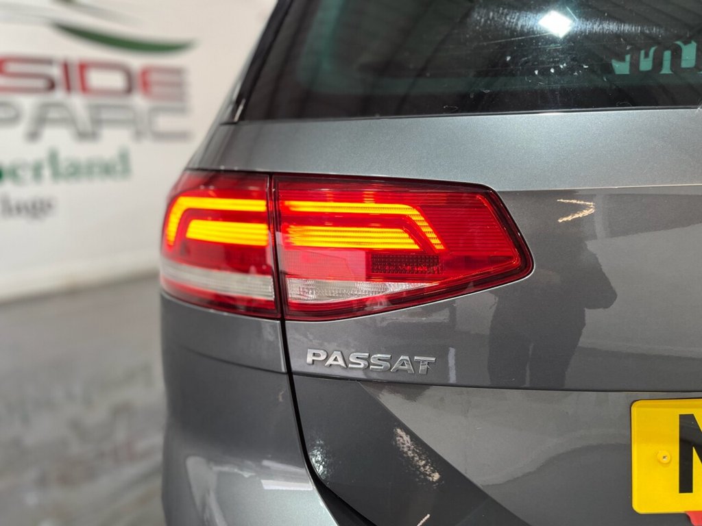 Used Volkswagen Passat 2017 for sale - 76395649: Photo 31