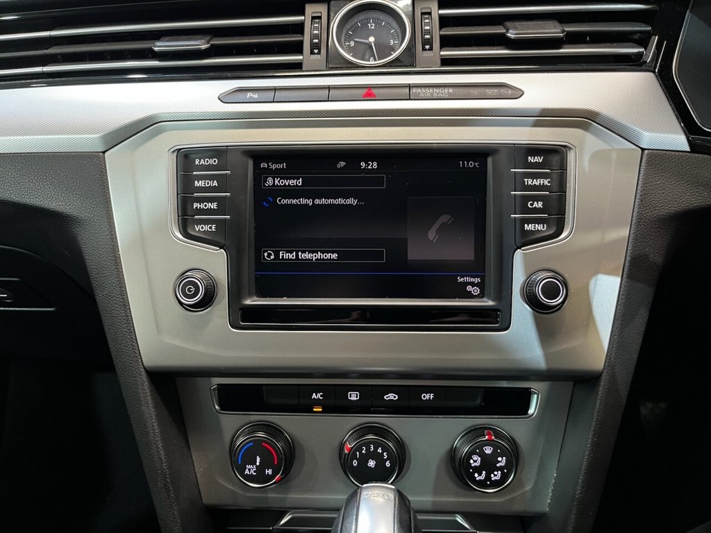 Used Volkswagen Passat 2017 for sale - 76395649: Photo 42