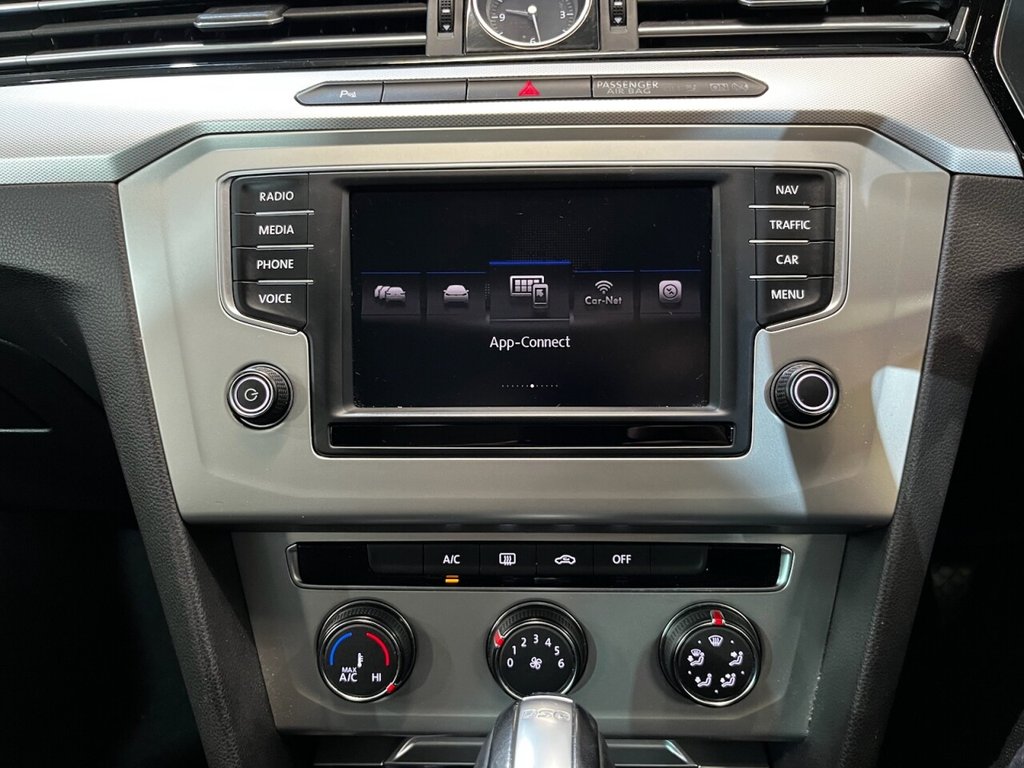 Used Volkswagen Passat 2017 for sale - 76395649: Photo 46