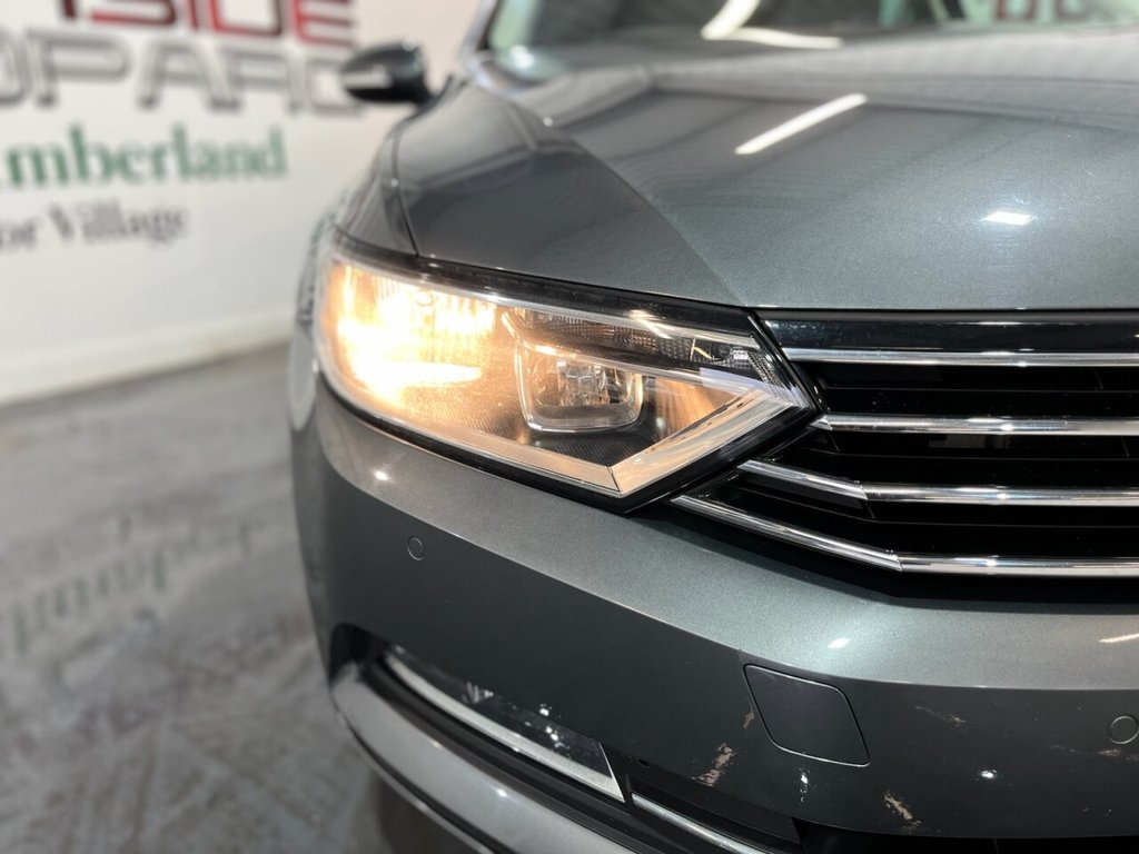 Used Volkswagen Passat 2017 for sale - 76395649: Photo 8