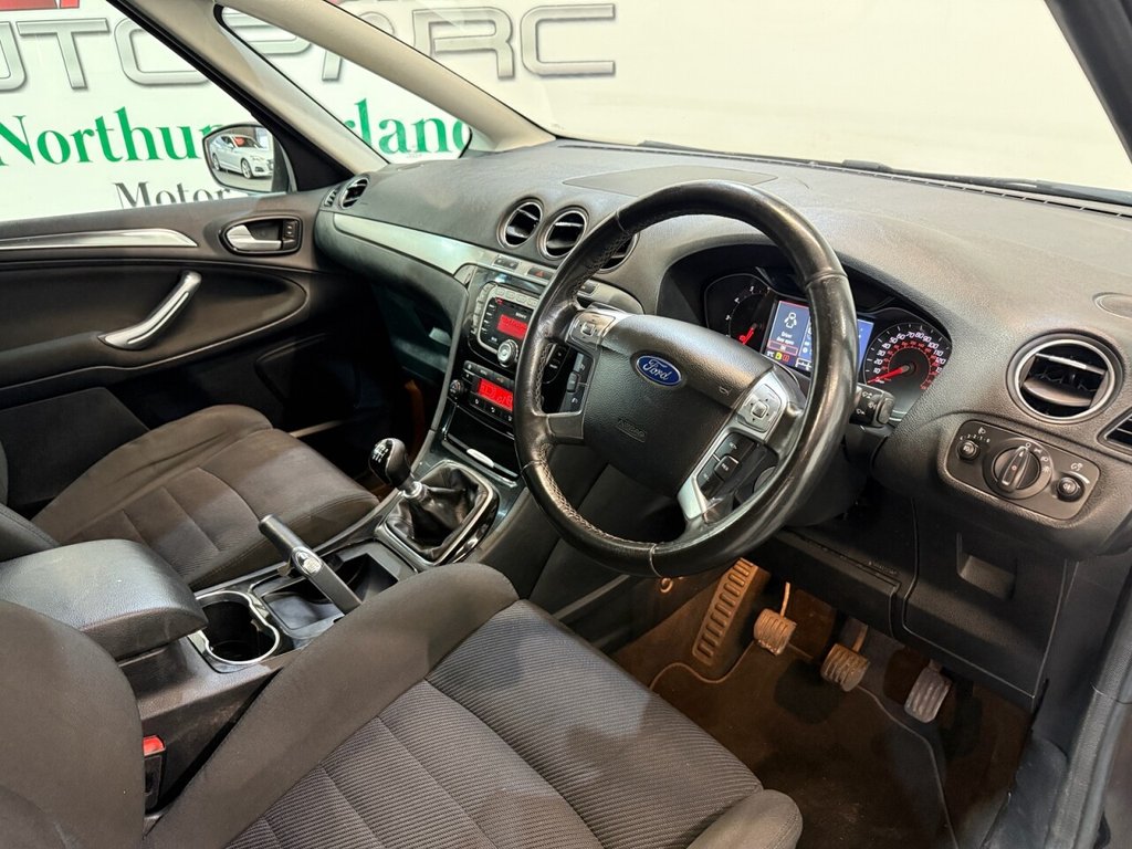 Used Ford S-Max 2014 for sale - 76570089: Photo 14