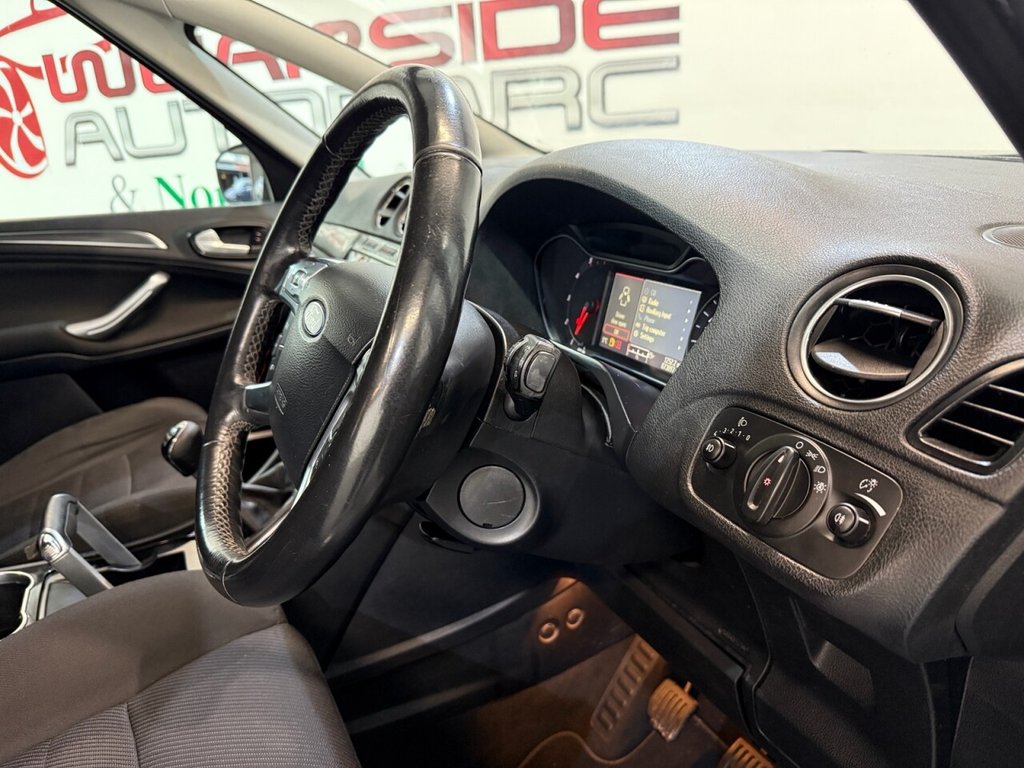 Used Ford S-Max 2014 for sale - 76570089: Photo 15