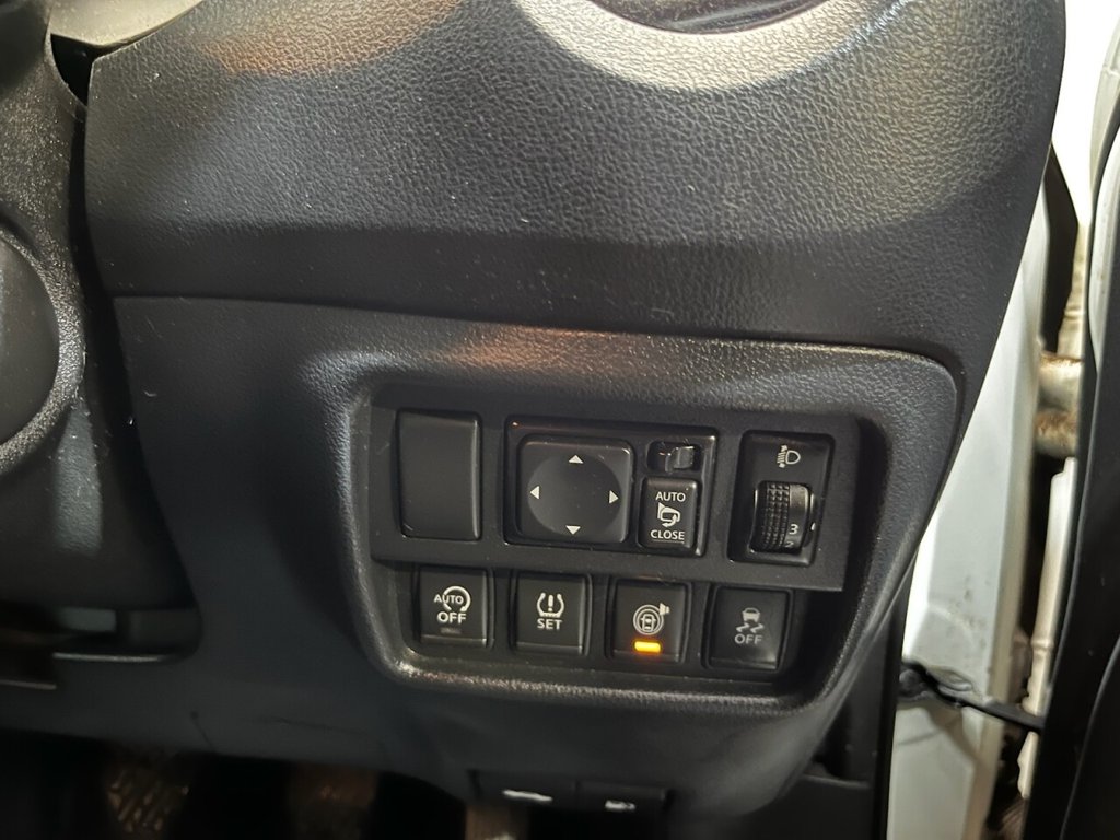 Used Nissan Juke 2015 for sale - 78082595: Photo 20