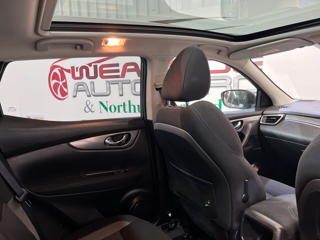 Used Nissan Qashqai 2018 for sale - 76356167: Photo 15