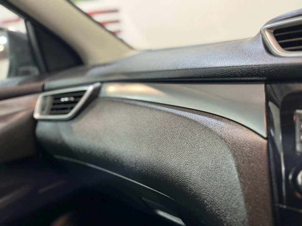 Used Nissan Qashqai 2018 for sale - 76356167: Photo 25