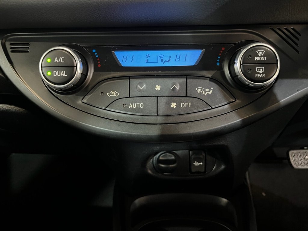 Used Toyota Yaris 2018 for sale - 76973132: Photo 26