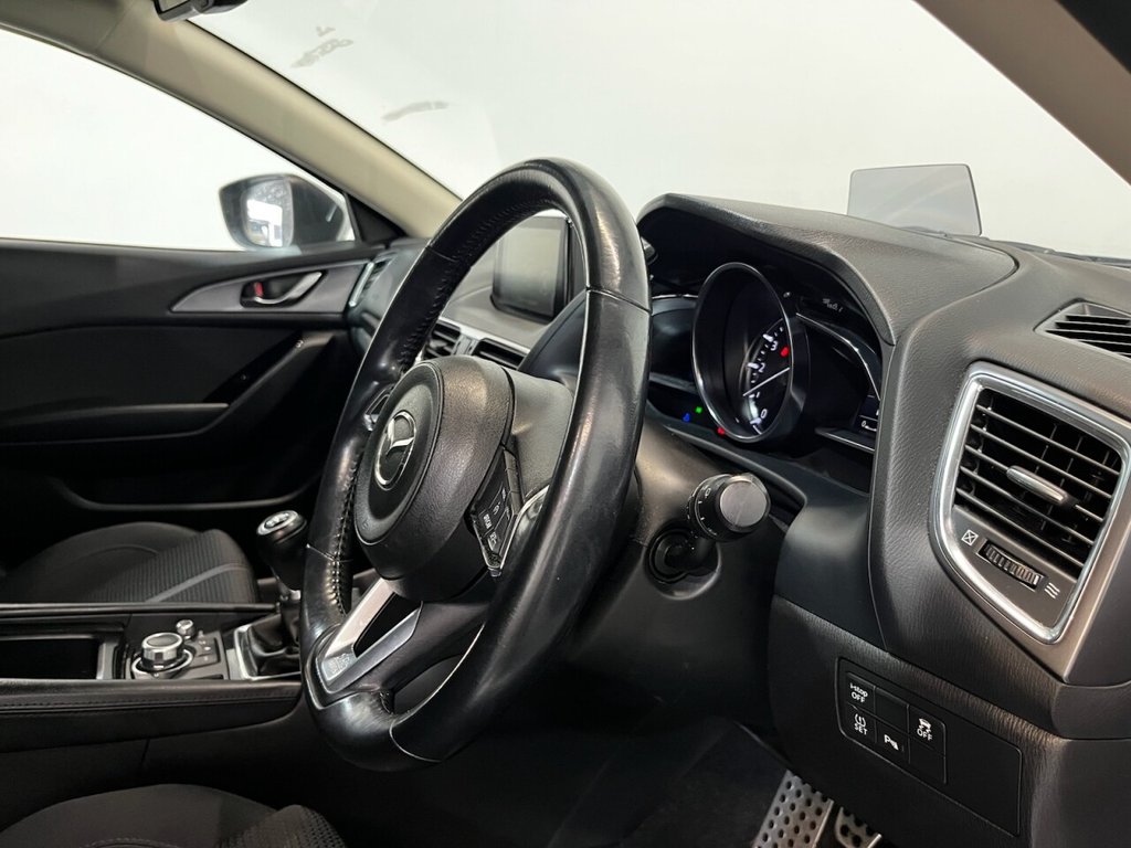 Used Mazda Mazda3 2017 for sale - 77952420: Photo 9