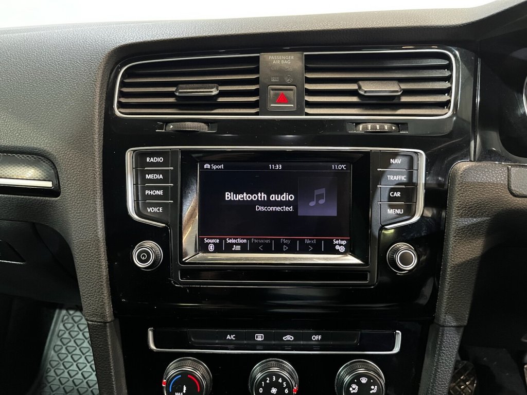 Used Volkswagen Golf 2014 for sale - 76973037: Photo 40