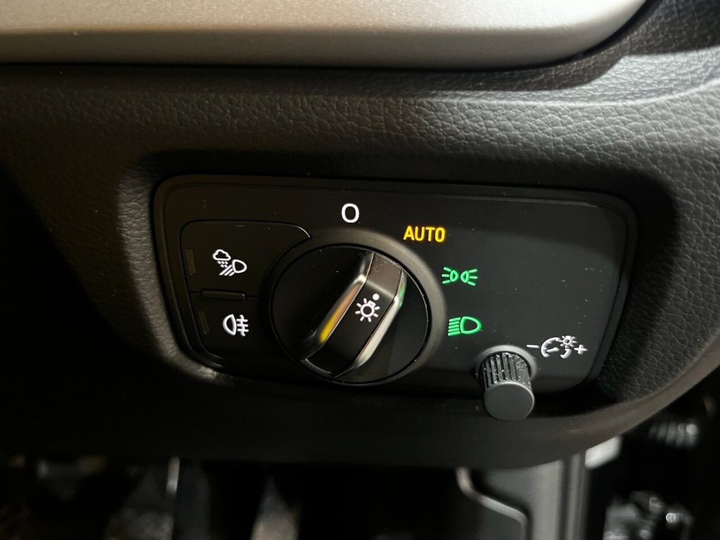 Used Audi A3 2018 for sale - 77905131: Photo 17