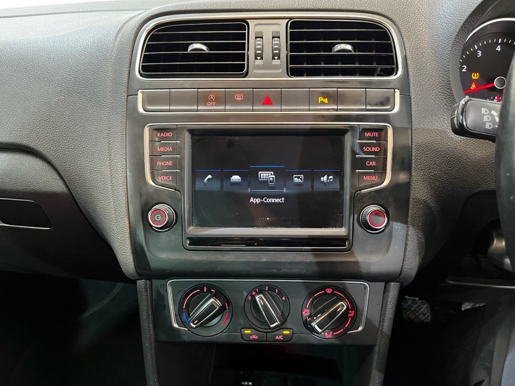 Used Volkswagen Polo 2017 for sale - 75135175: Photo 20