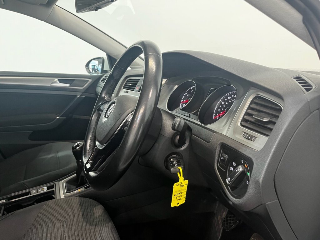 Used Volkswagen Golf 2015 for sale - 78068405: Photo 10