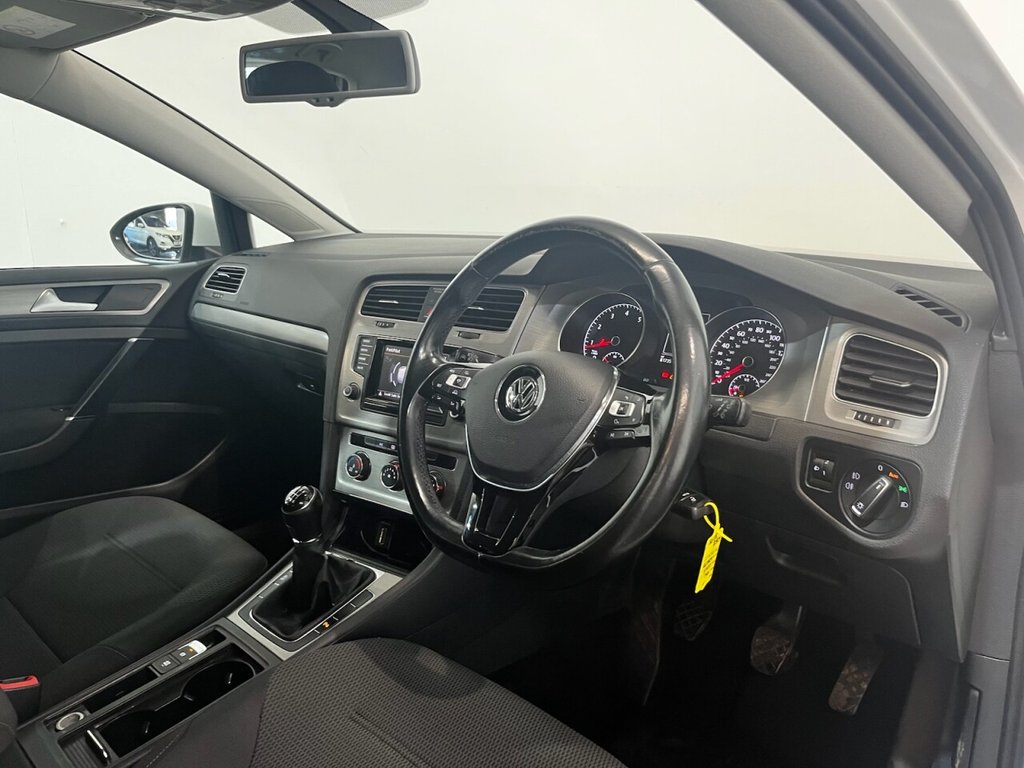 Used Volkswagen Golf 2015 for sale - 78068405: Photo 11