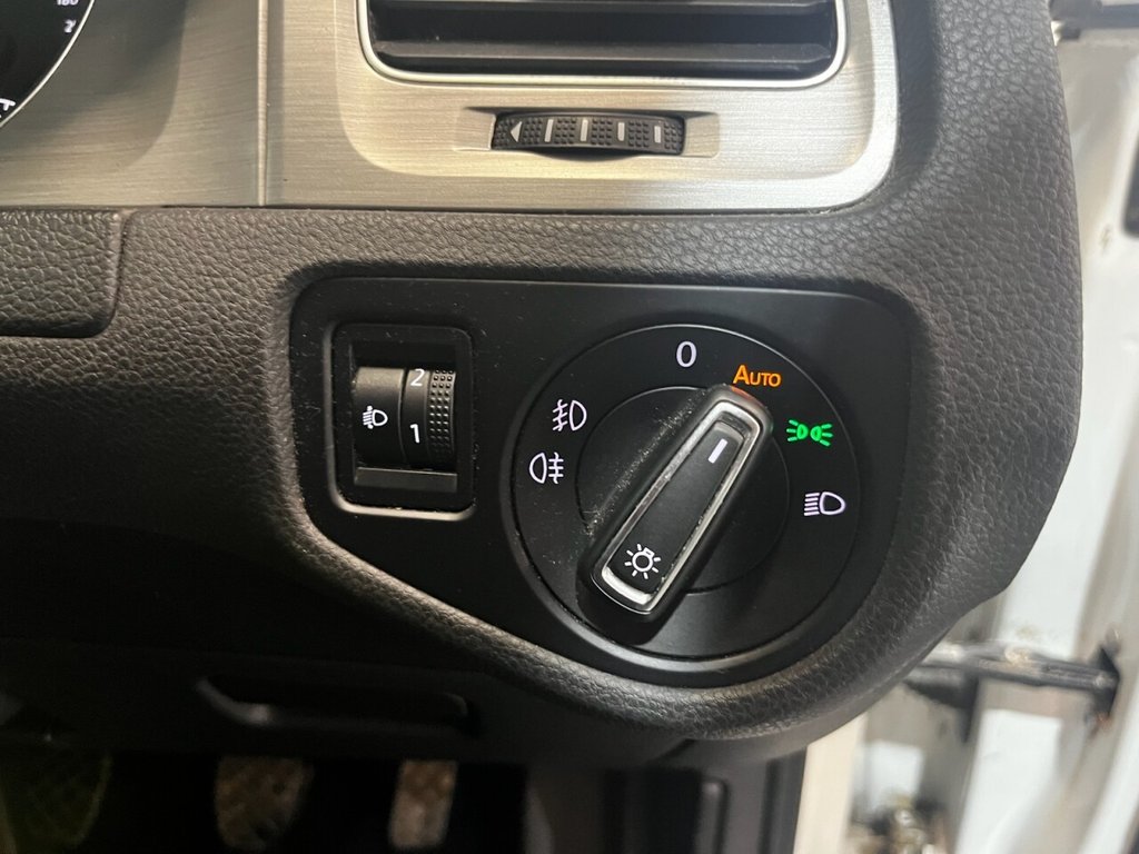 Used Volkswagen Golf 2015 for sale - 78068405: Photo 16