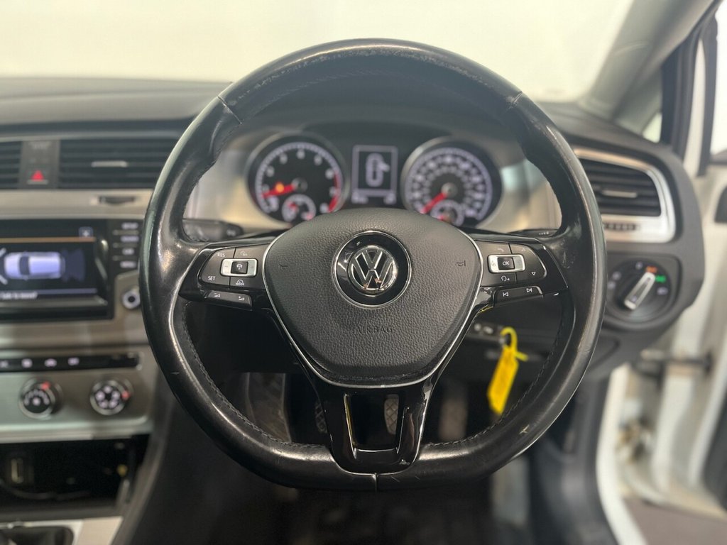 Used Volkswagen Golf 2015 for sale - 78068405: Photo 18