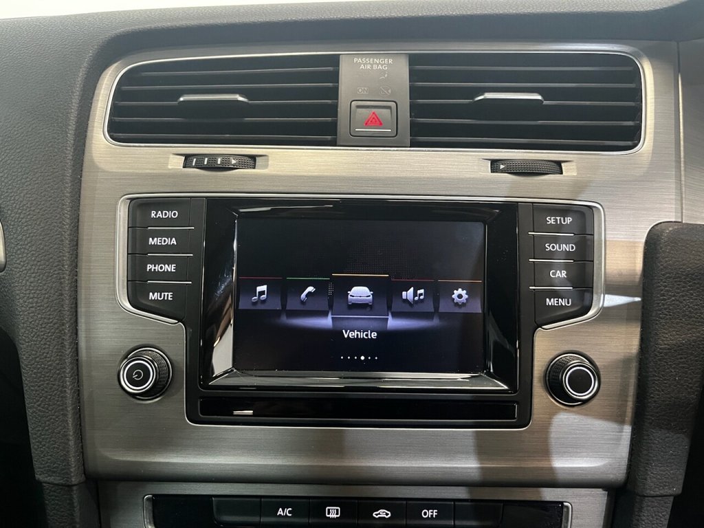 Used Volkswagen Golf 2015 for sale - 78068405: Photo 30