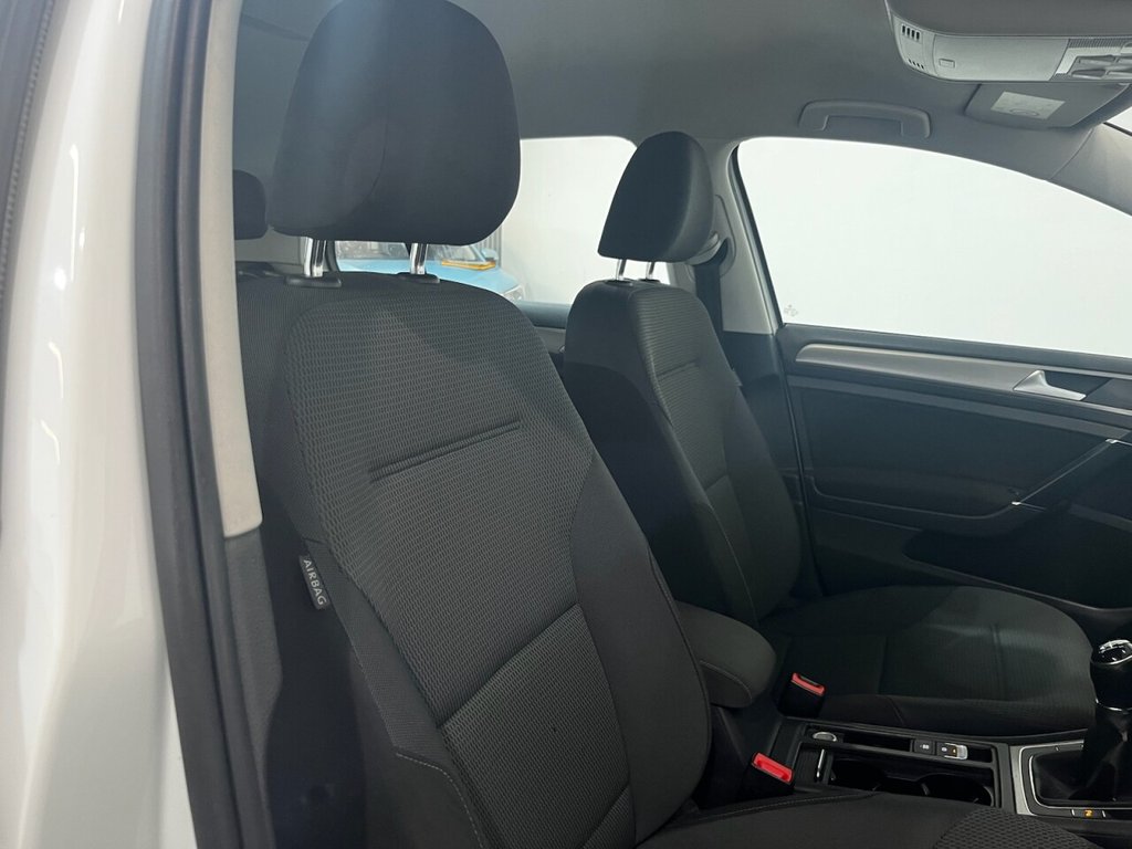 Used Volkswagen Golf 2015 for sale - 78068405: Photo 9