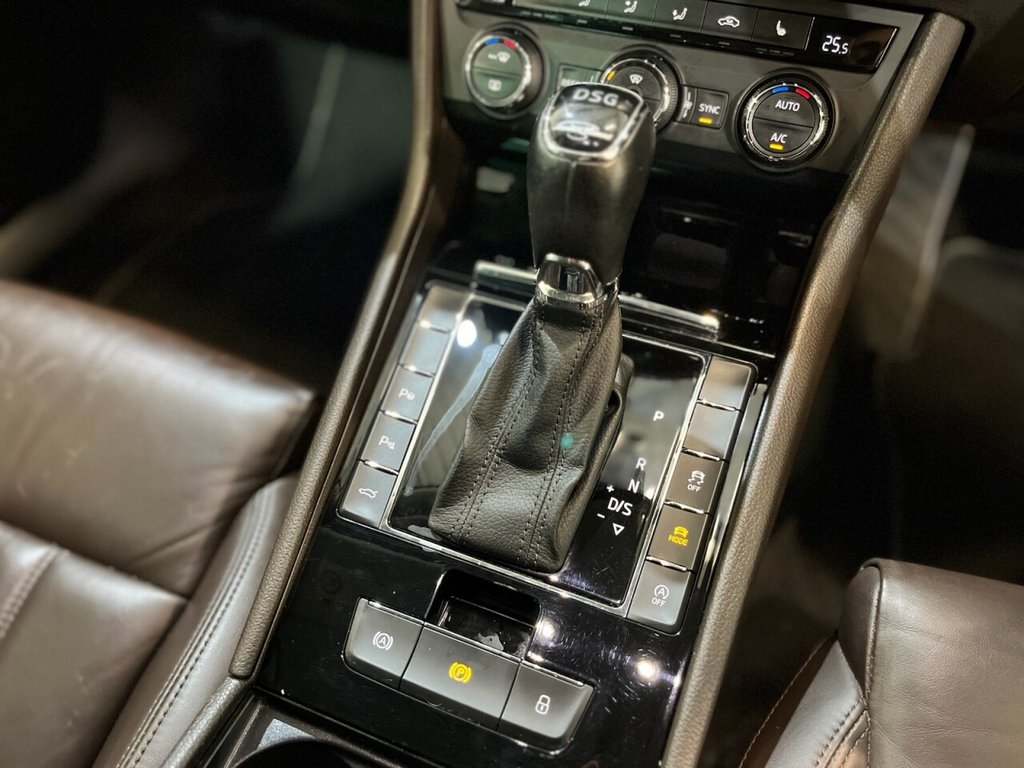 Used Skoda Superb 2016 for sale - 76685914: Photo 28