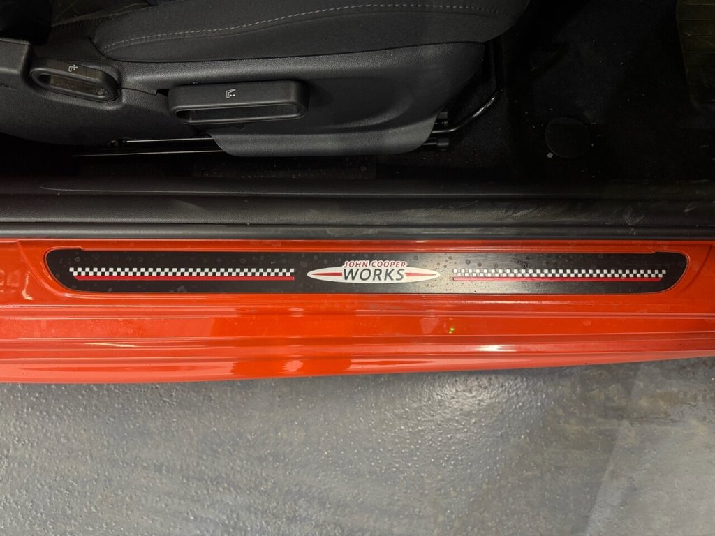 Used MINI Hatch 2019 for sale - 77668755: Photo 6