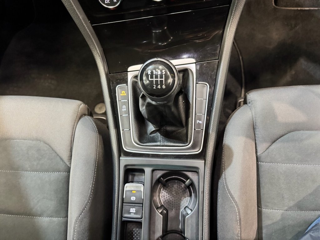 Used Volkswagen Golf 2017 for sale - 76569752: Photo 13