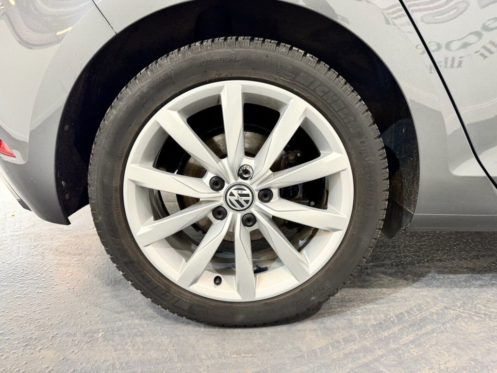 Used Volkswagen Golf 2017 for sale - 76569752: Photo 21