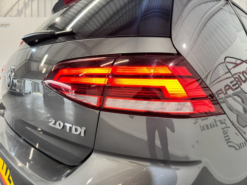 Used Volkswagen Golf 2017 for sale - 76569752: Photo 22