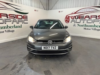 Used Volkswagen Golf 2017 for sale - 76569752: Photo