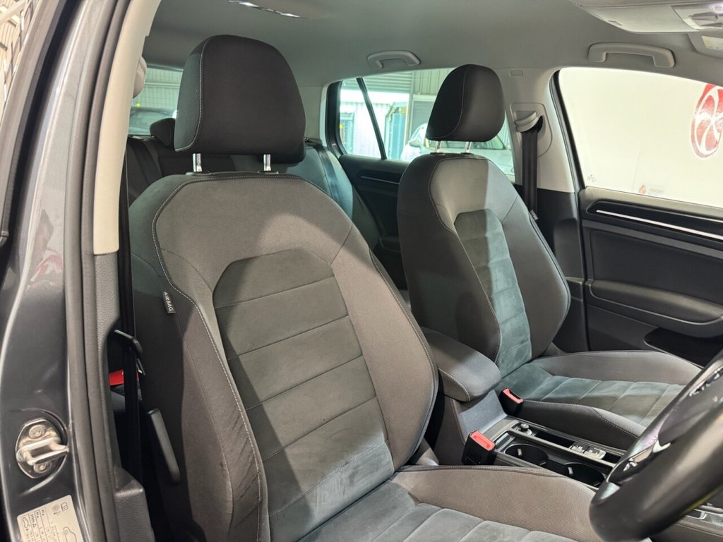 Used Volkswagen Golf 2017 for sale - 76569752: Photo 6