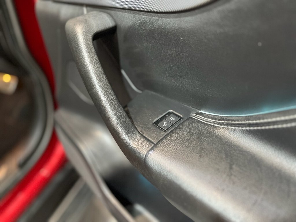 Used Jaguar F-Pace 2017 for sale - 76973248: Photo 23