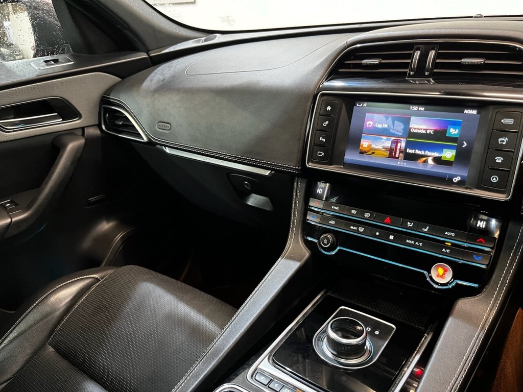 Used Jaguar F-Pace 2017 for sale - 76973248: Photo 28