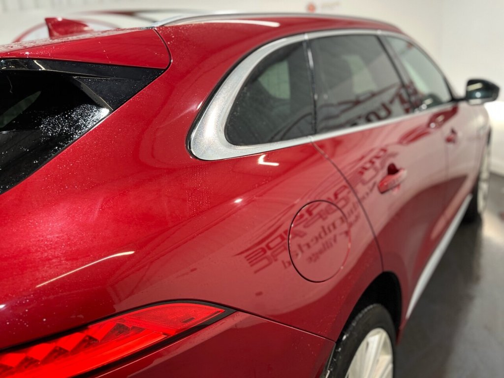 Used Jaguar F-Pace 2017 for sale - 76973248: Photo 35