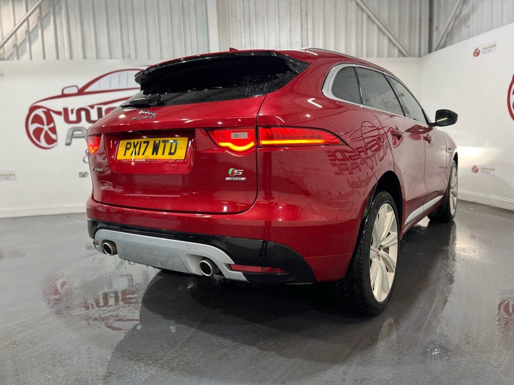 Used Jaguar F-Pace 2017 for sale - 76973248: Photo 40
