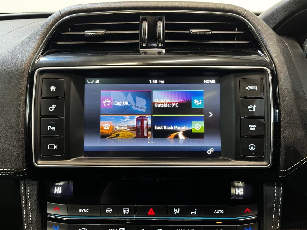 Used Jaguar F-Pace 2017 for sale - 76973248: Photo 44