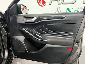 Used Ford Focus 2020 for sale - 76255961: Photo