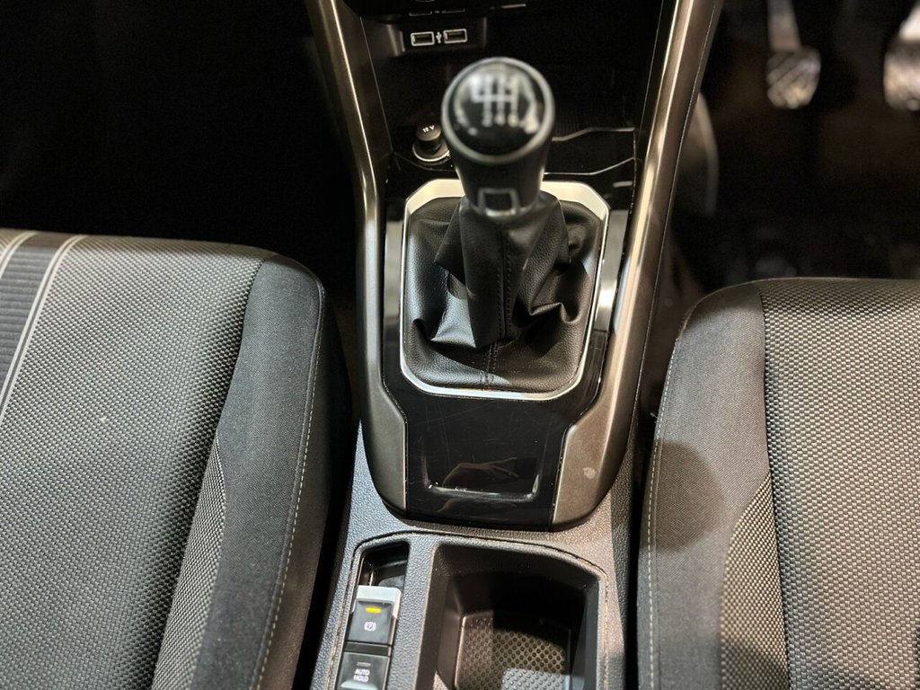 Used Volkswagen T-Roc 2019 for sale - 77211919: Photo 30