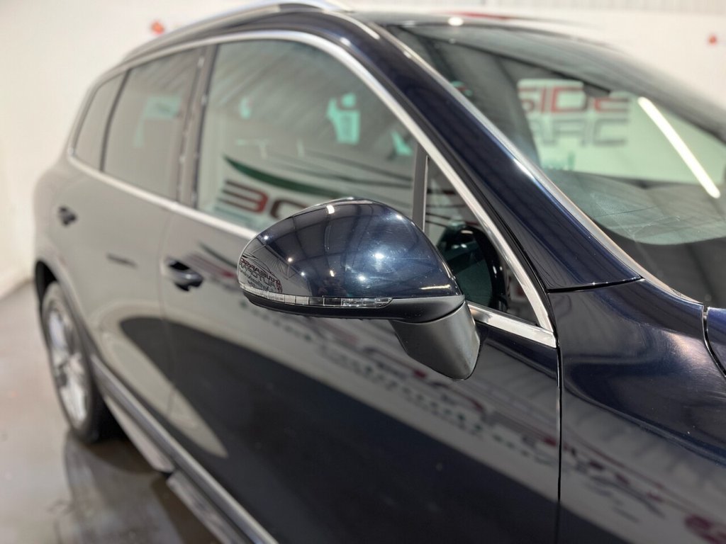 Used Volkswagen Touareg 2016 for sale - 76973391: Photo 11