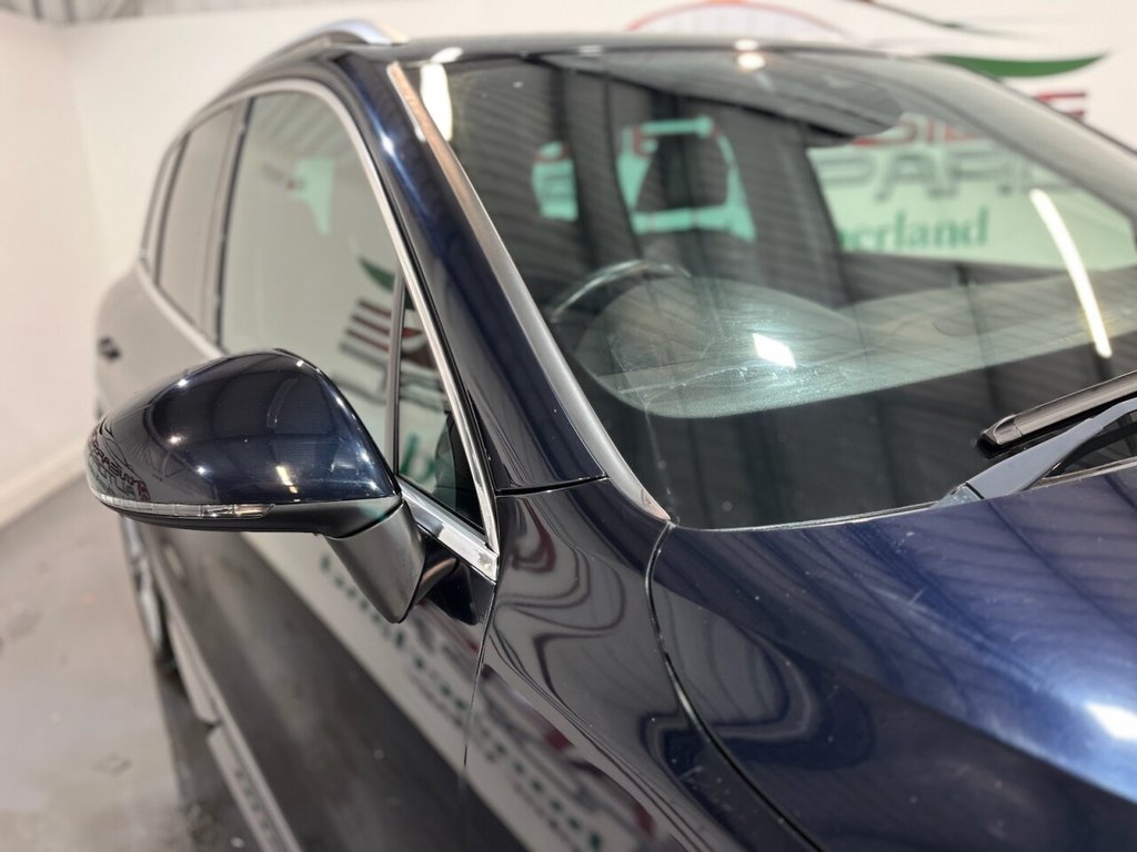 Used Volkswagen Touareg 2016 for sale - 76973391: Photo 12