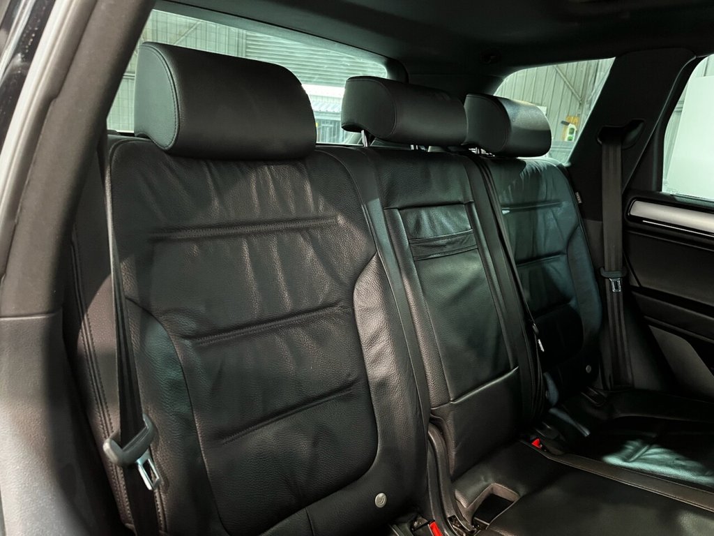 Used Volkswagen Touareg 2016 for sale - 76973391: Photo 18