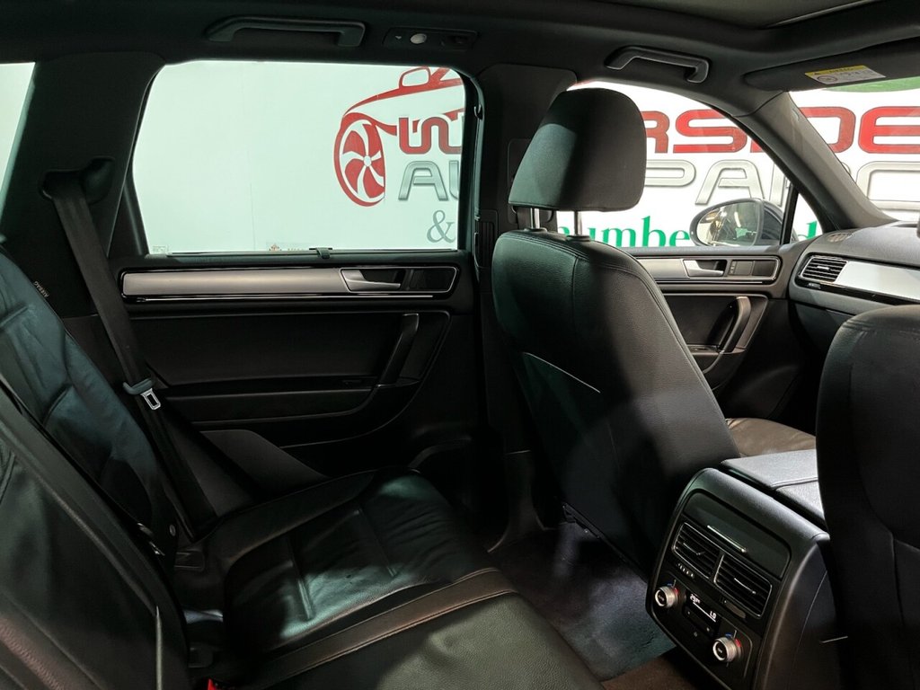 Used Volkswagen Touareg 2016 for sale - 76973391: Photo 21