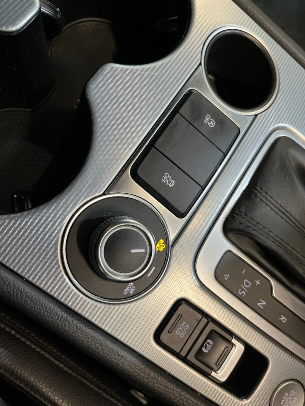 Used Volkswagen Touareg 2016 for sale - 76973391: Photo 38