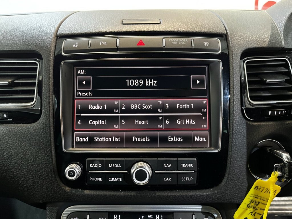 Used Volkswagen Touareg 2016 for sale - 76973391: Photo 49