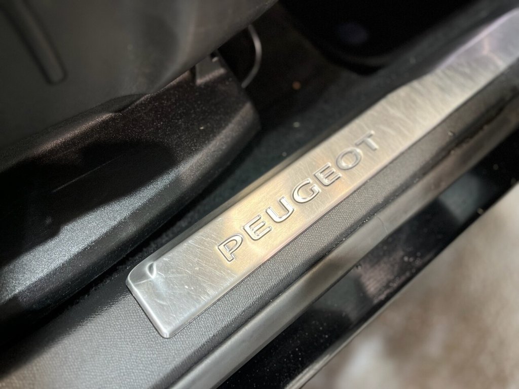 Used Peugeot 5008 2018 for sale - 77301903: Photo 13