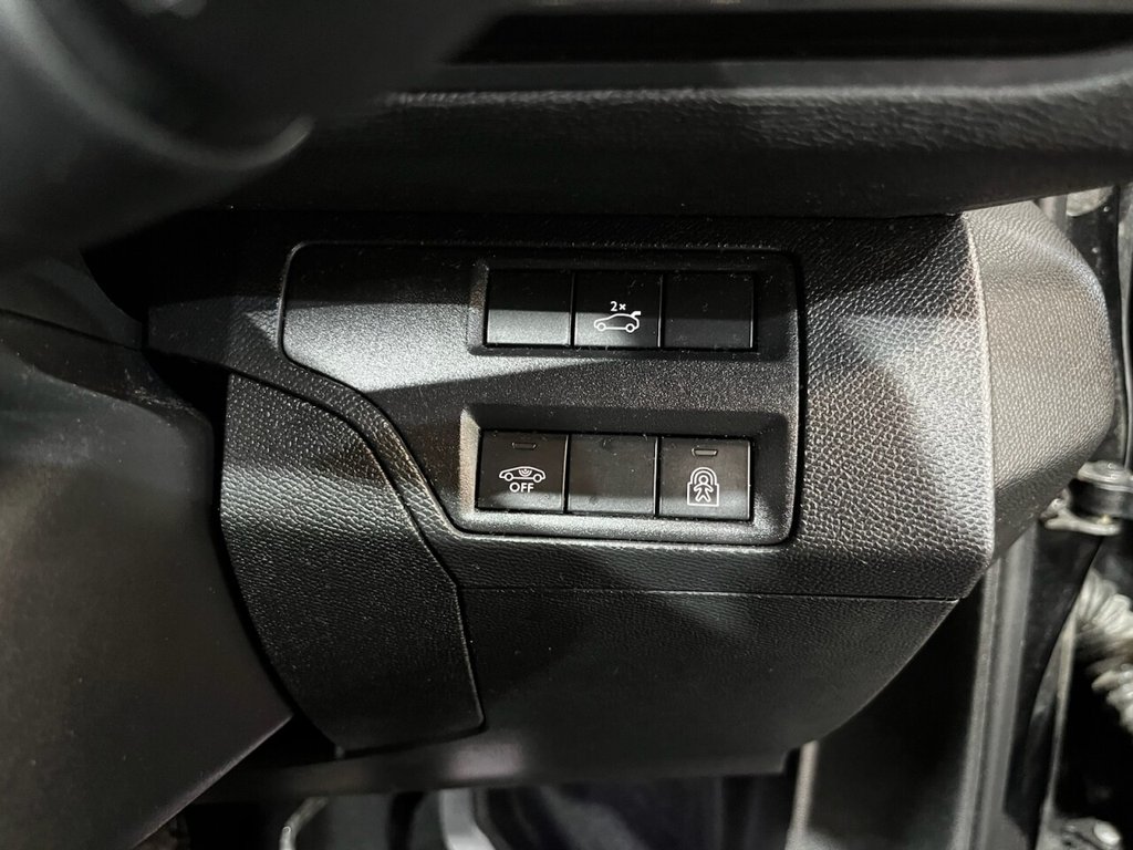 Used Peugeot 5008 2018 for sale - 77301903: Photo 25