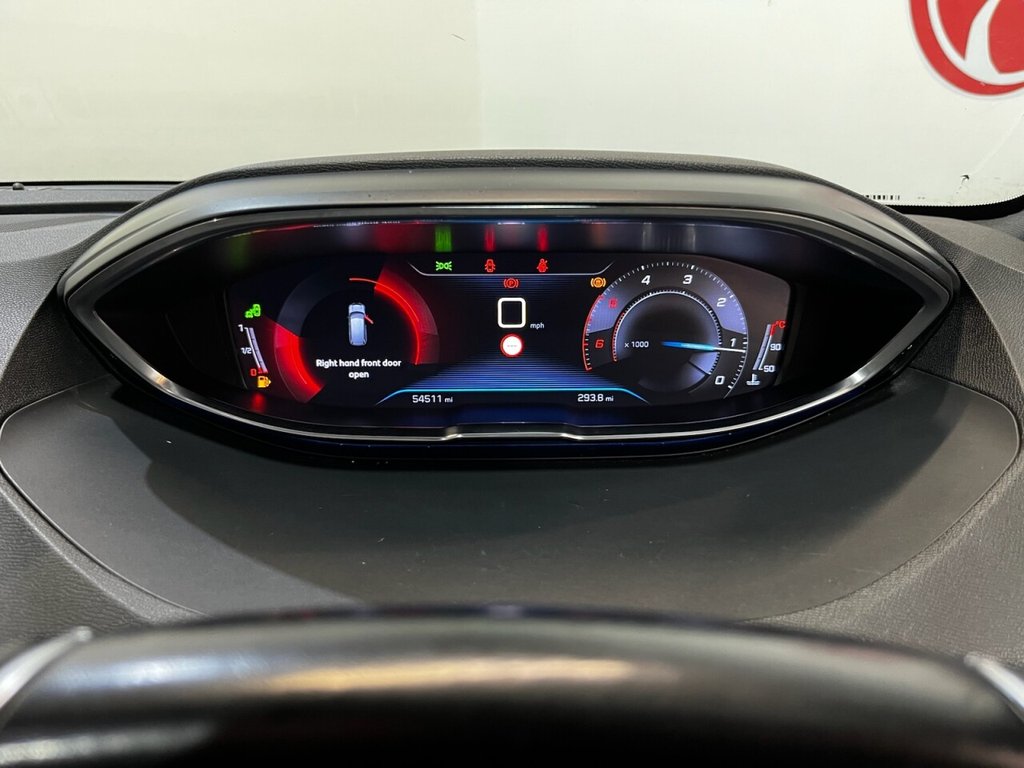 Used Peugeot 5008 2018 for sale - 77301903: Photo 26