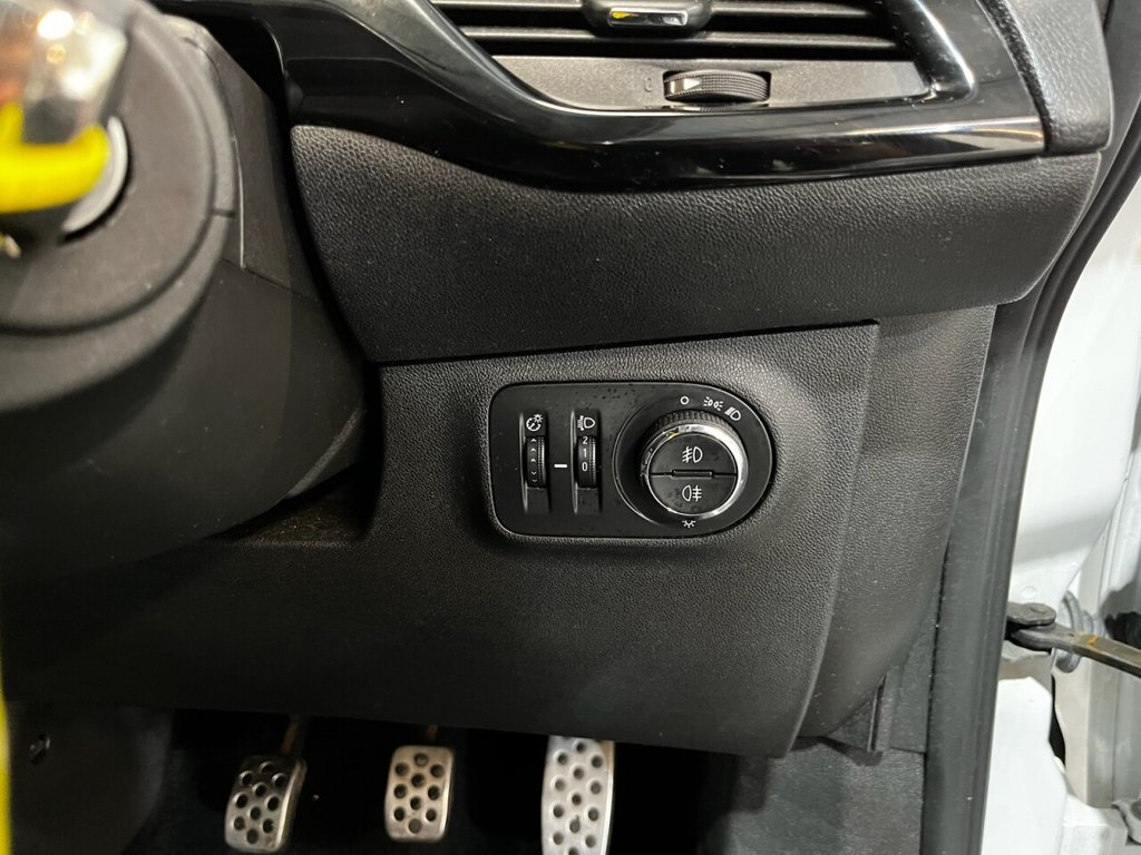 Used Vauxhall Corsa 2015 for sale - 76481861: Photo 18